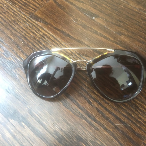 BRAND NEW PRADE Sunglasses AUTHENTiC - Picture 4 of 4